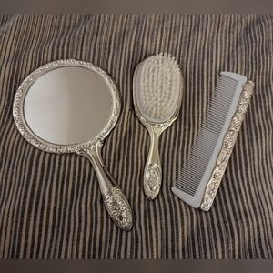 Godinger Silver Art Co. Vanity Set